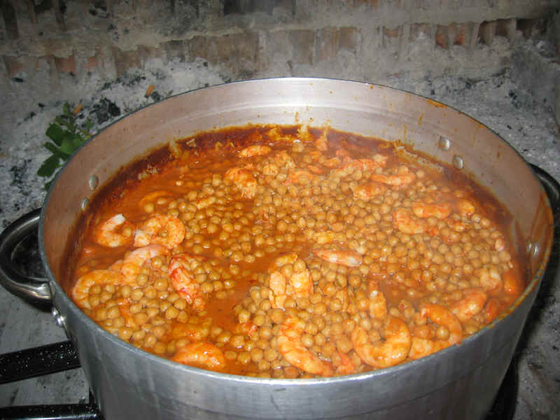 Receta de garbanzos con langostinos